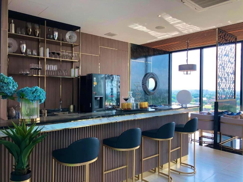 The Astra Sky River Chiangmai_Sky Pool_Old City Apartment เชียงใหม่ ภายนอก รูปภาพ