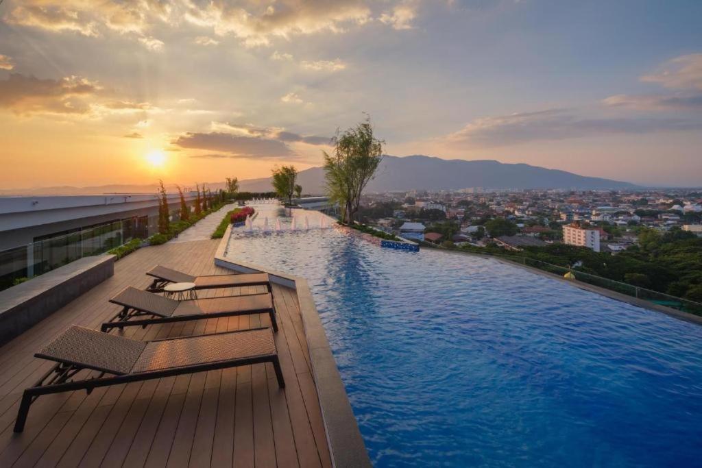 The Astra Sky River Chiangmai_Sky Pool_Old City Apartment เชียงใหม่ ภายนอก รูปภาพ